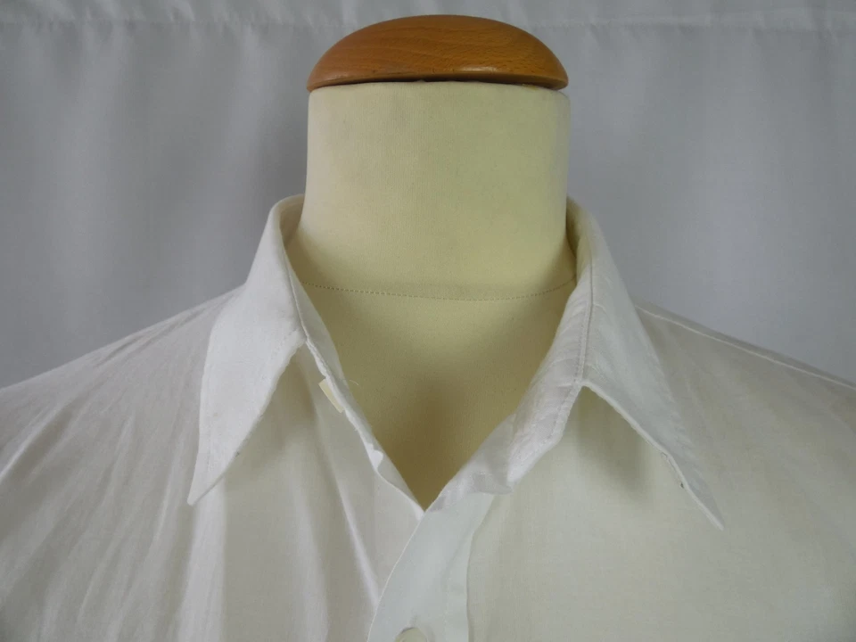 Camisa básica blanca 10 $800 MAISON MARTIN MARGIELLA Italia *Haz una oferta Foto 3 de 4