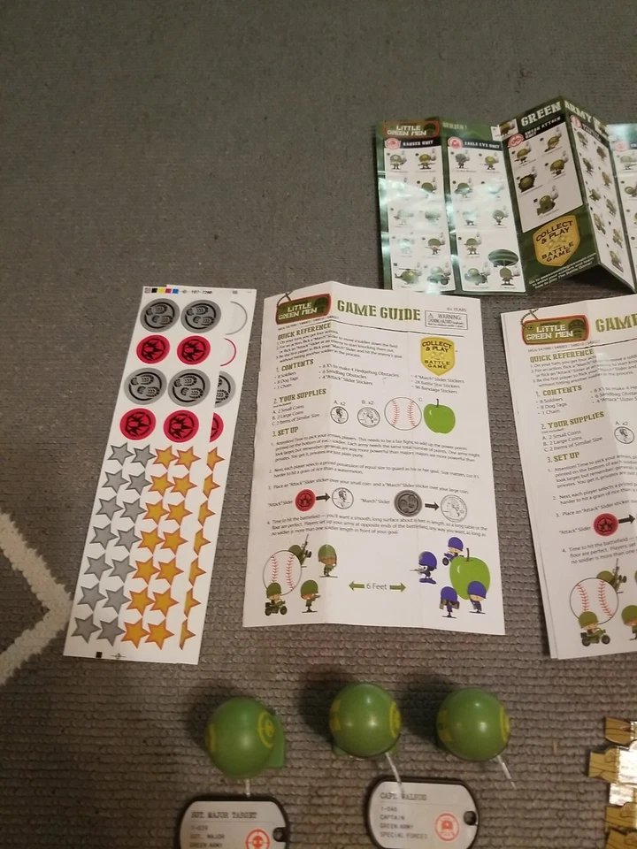 MGA Little Green Men - 16 figuras + etiquetas, pegatinas, instrucciones y RARO General Foto 3 de 4