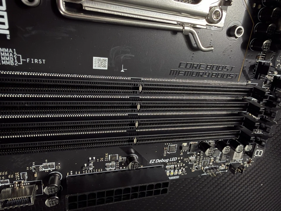 MSI MPG X670E CARBON WiFi AM5 ATX AMD Motherboard - Image 3 of 4