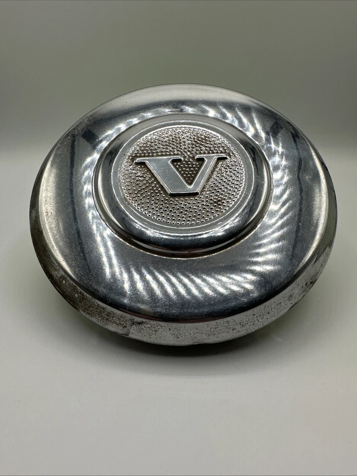 Tapacubos de plato para perro Volvo 240 serie 140 de colección cubierta de rueda metal cromado OEM Foto 2 de 4