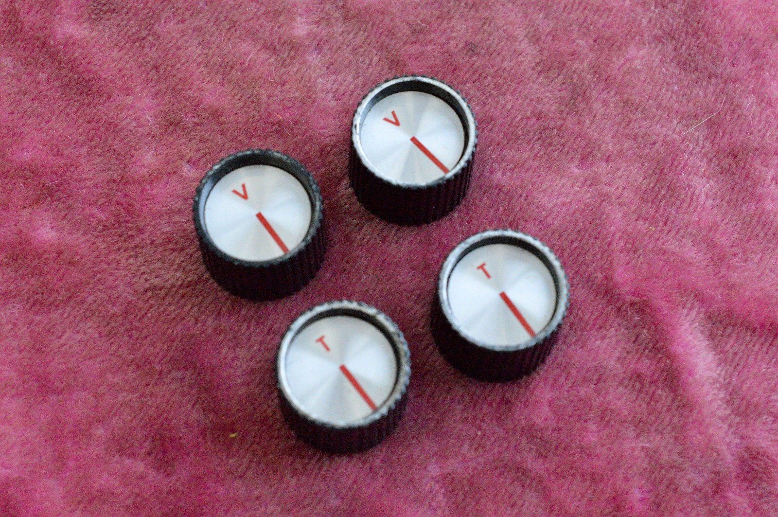 Vintage 1960s Epiphone Knob Set - Art Deco - Wilshire, Crestwood, Coronet 1963