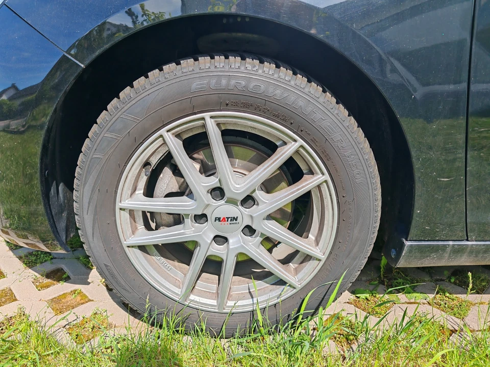 Winterräder auf Platinfelge P 73  16" Polarsilber  Winterreifen 205/ 55R 16 91H - Bild 2 von 4