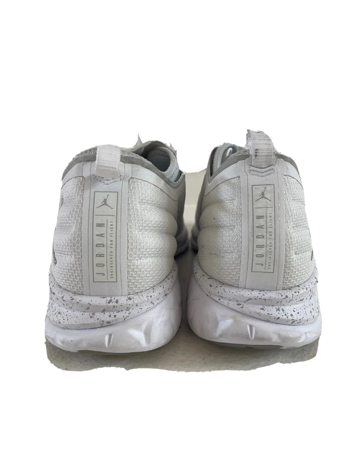 MISMATCH L:9.5 R:8.5 Jordan Trainer Prime Blanco Platino Puro 881463-100 Foto 4 de 4