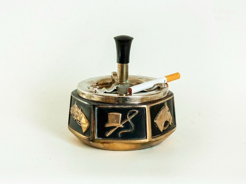 Brass Horse Theme Spinning Push Button Ashtray 1960s/70s Equestrian Vintage - Picture 6 of 13