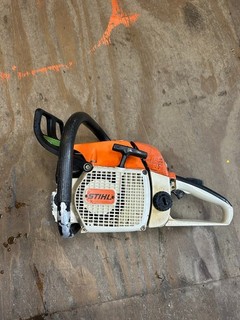 STIHL 028 AV WOOD BOSS CHAINSAW – NON RUNNING – PARTS OR REPAIR