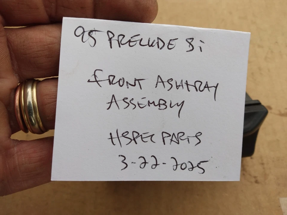 92-96 USDM Raro Genuino PRELUDE SS0 Si Radio Consola Central Cenicero CENICERO  Foto 2 de 4