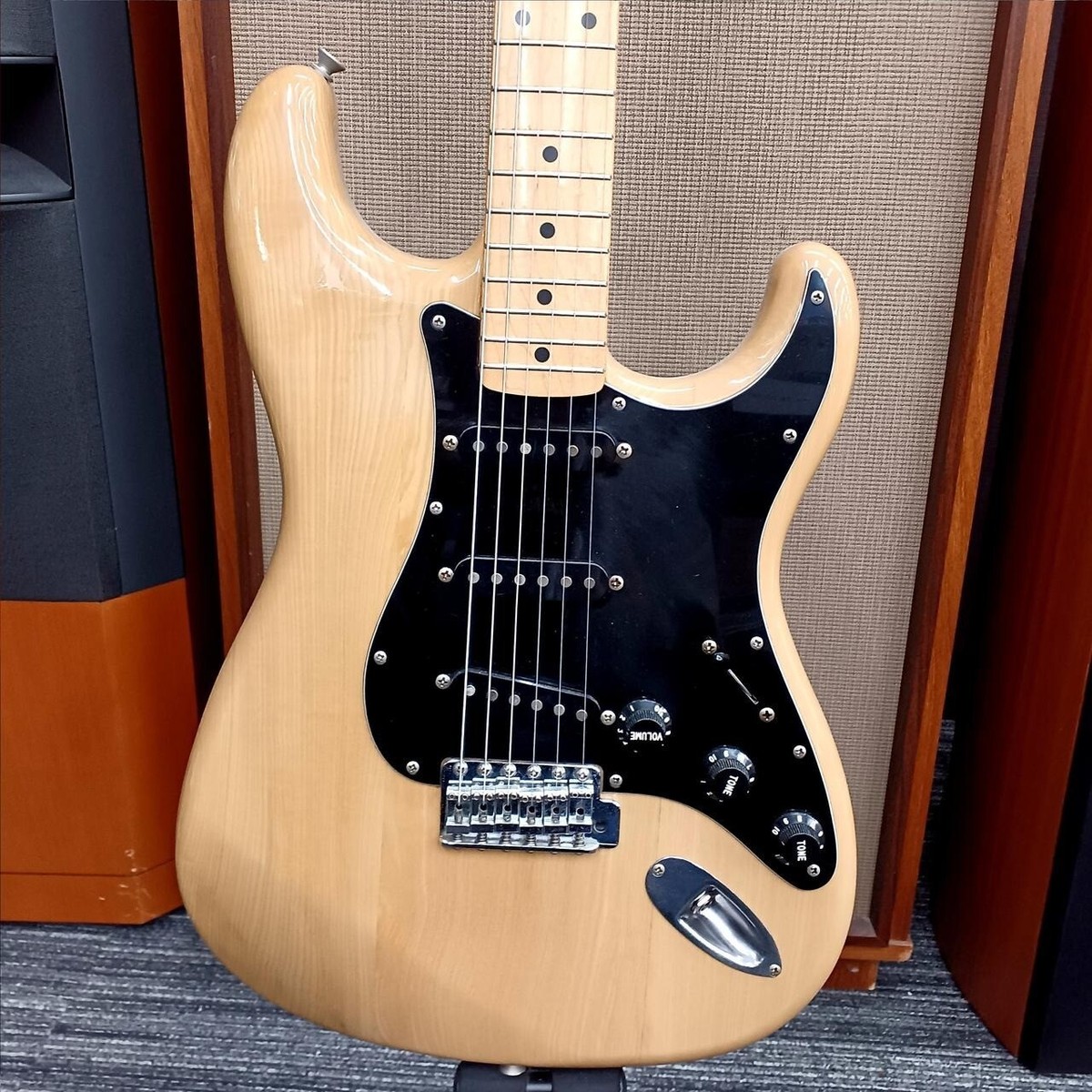 Fender Japan ST72-55 Stratocaster Made in Japan 1984-1987