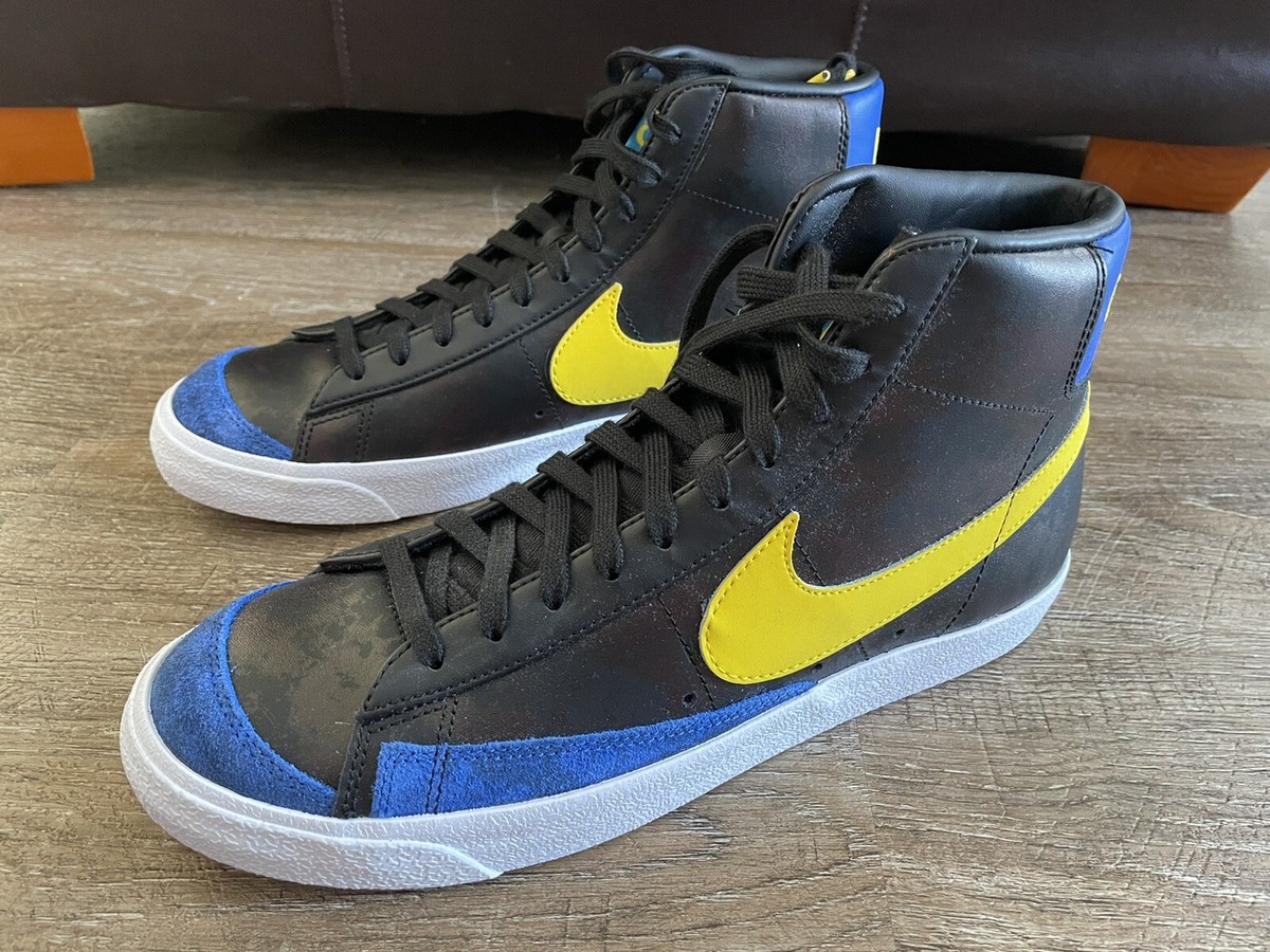 Nike Mens Blazer Mid 77 Vintage Shoes Black Yellow Blue Sz  display picture 2