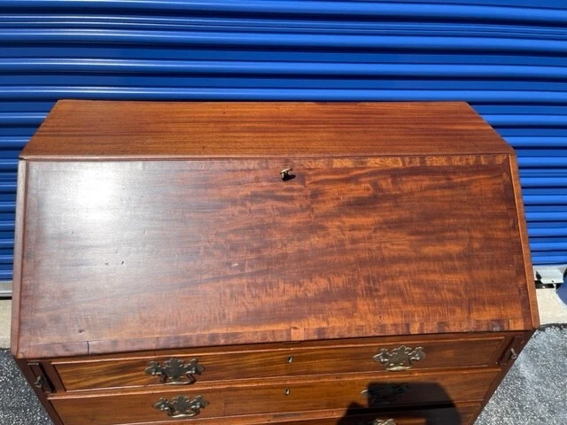 Recepción Chippendale con figura de caoba inclinada años 1800 10 cajones escritorio interior Foto 4 de 4