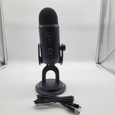 Blue Yeti Professional Multi-Pattern USB Condenser Microphone - Blackout