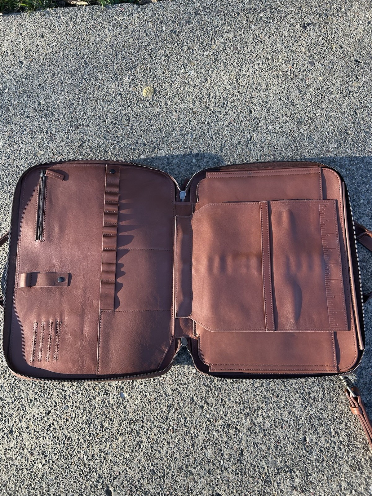 This Is Ground Brown Leather Multiple Pockets Zip… - image 3