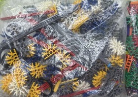 3 Sealed Bags Of K'nex Parts Pieces Rods Connectors Knex Building Unknown Set