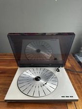 Bang  Olufsen Beogram 5500 RX 2 Silver Turntable 33/45RPM with Dust Cover