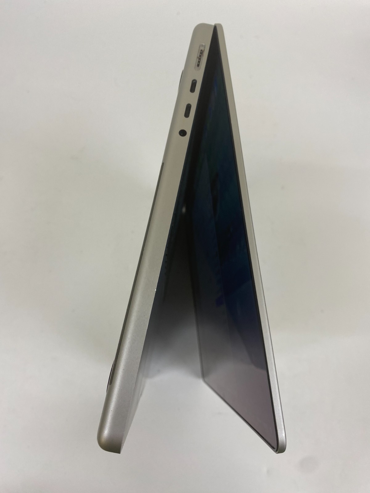 Apple MacBook Pro A2442 14,2" M1 Pro 16 GB RAM 512 GB SSD foto 5