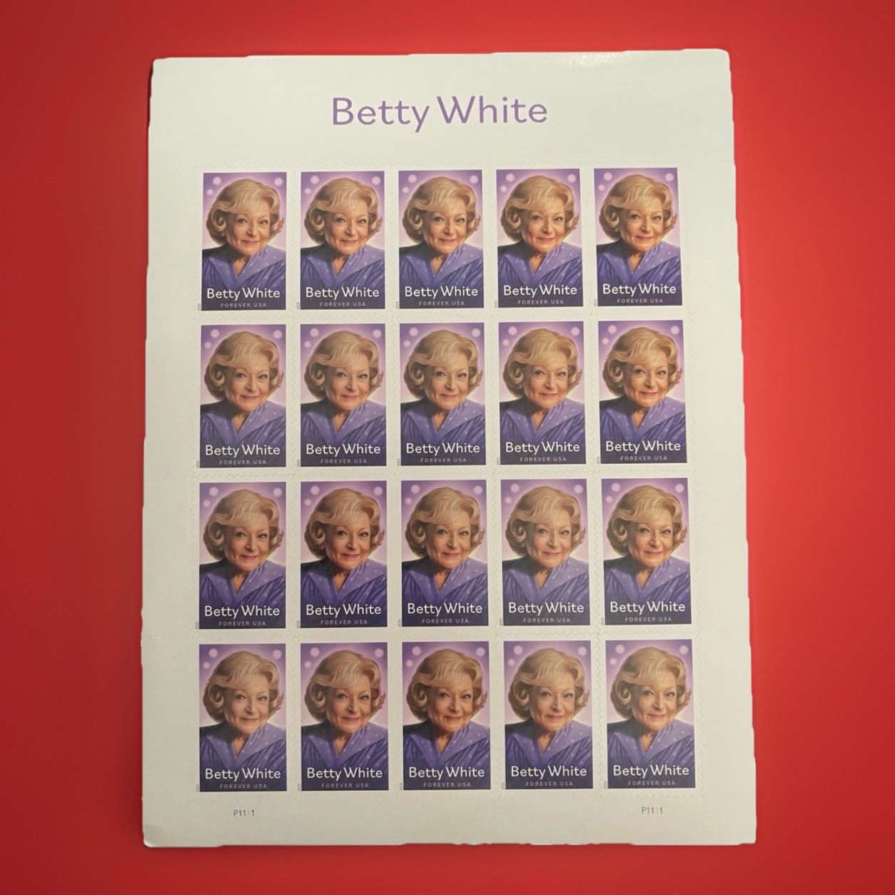 2025 USPS SHEET OF 20 FIRST CLASS LETTER STAMPS BETTY WHITE 78¢