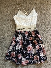 Windsor Juniors Small Floral Dress