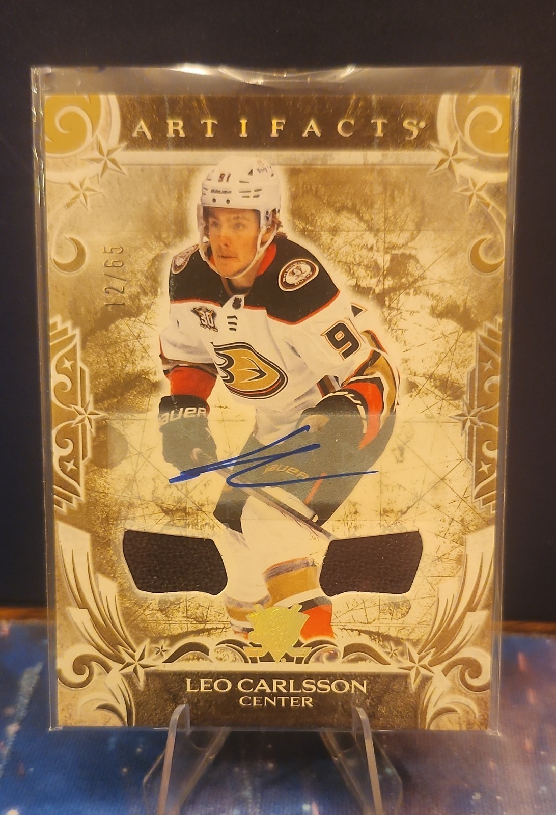Leo Carlsson #122 Hockey Cards 2024 Upper Deck Artifacts trading card — raw and PSA graded price guide