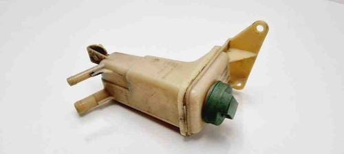 VW PASSAT B7 ALLTRACK 365 Behälter Servolenkungspumpe 8D0422373C 1.80 31072370