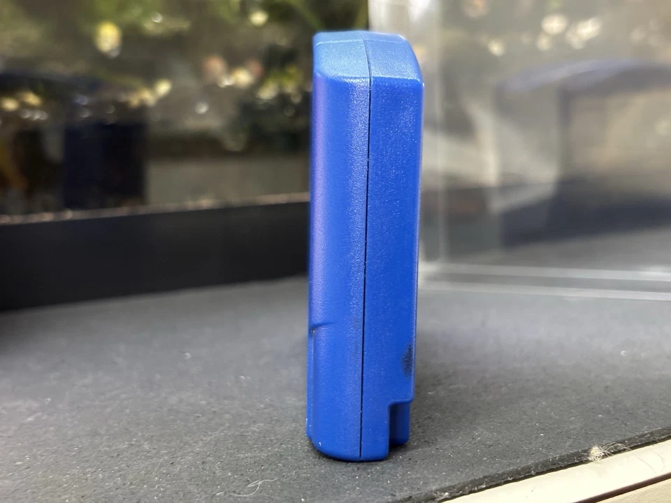 World Is Not Enough (Nintendo 64, 2000) Box, Cartridge, Manual some marks on box - Image 3 of 4