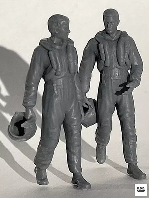 1/48 Royal Air Force Vampir Pilot Standing Posture 2 Pieces Detail Up Parts For