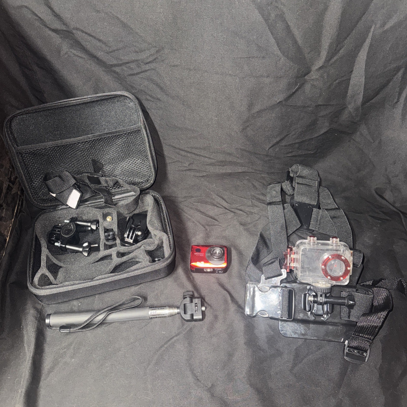 Vivid Dvr 786hd Full Hd Digital Video Camera With Accessorie