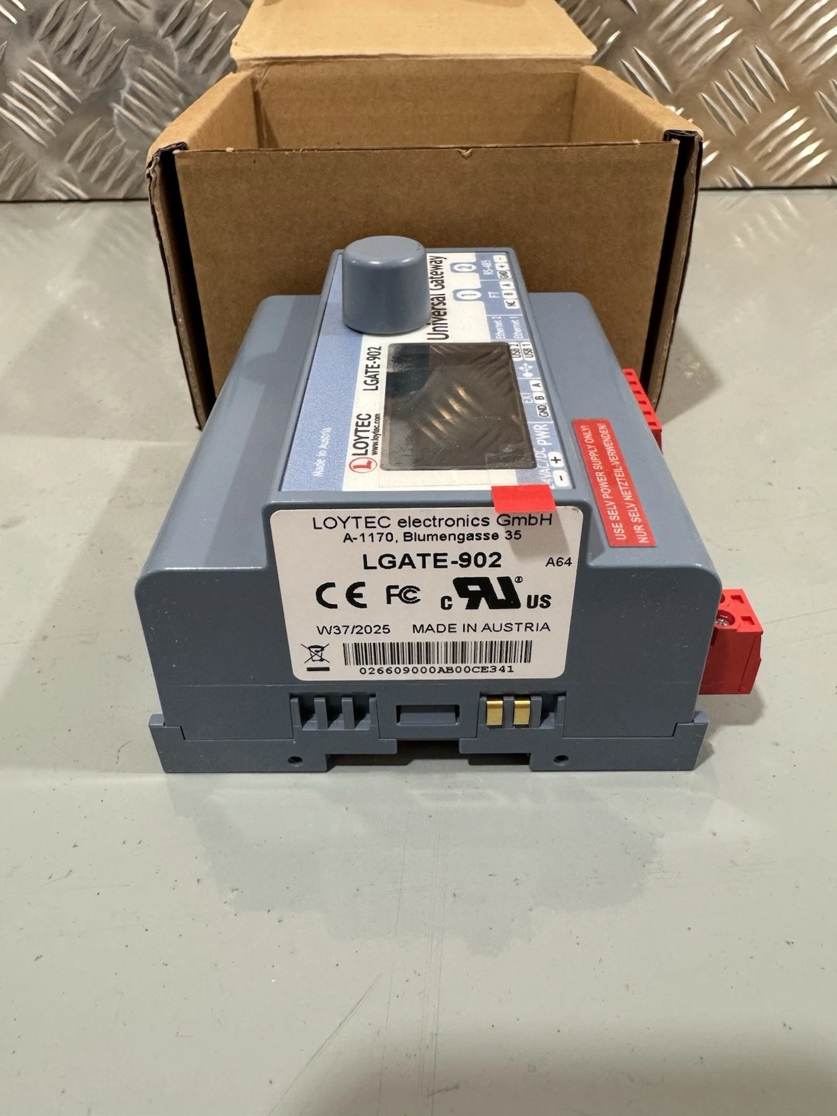 LOYTEC LGATE-902 Universal Gateway BACnet KNX Modbus Building Automation New 5