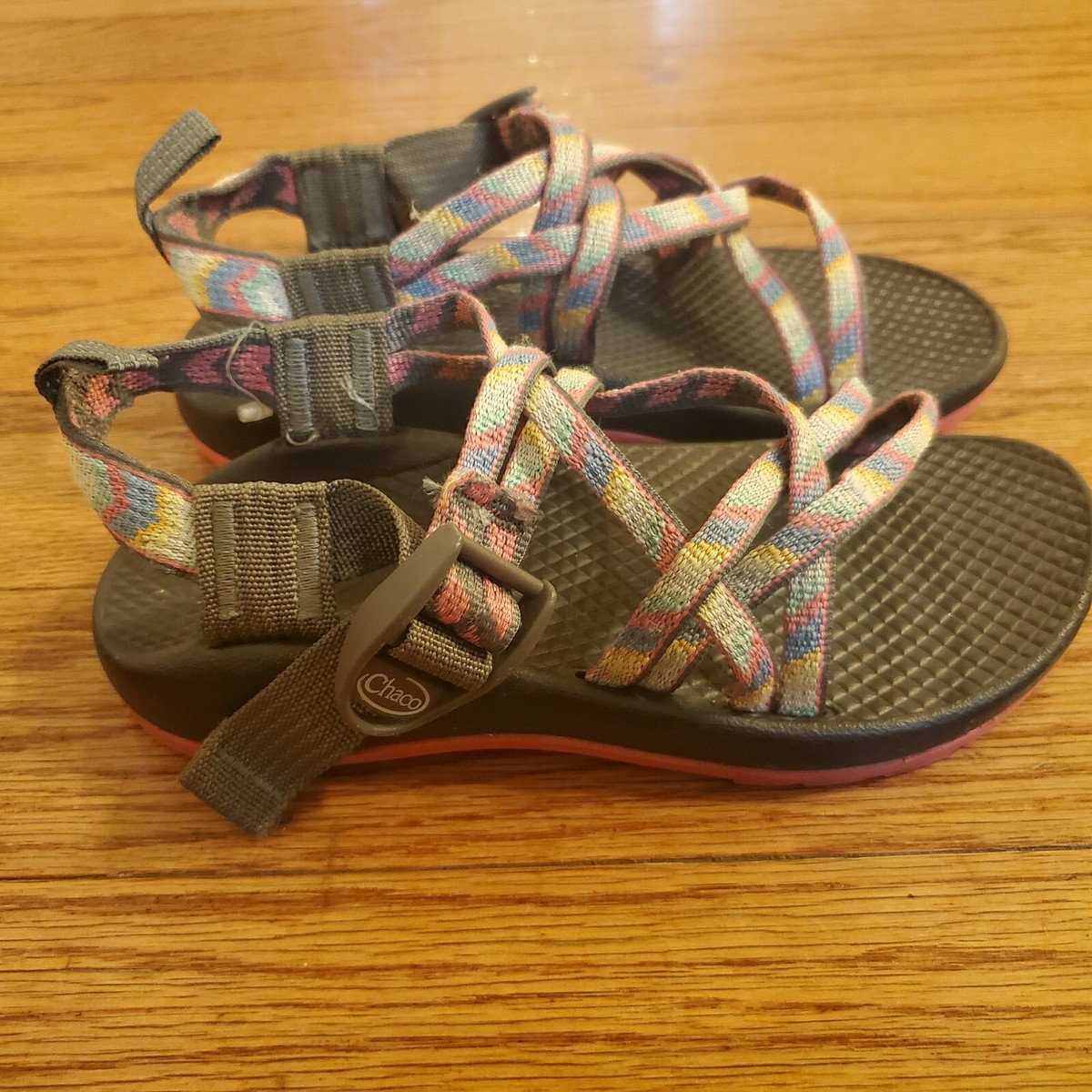 Chaco ZX/1 Ecotread Girls blue Pink yellow Adjustable