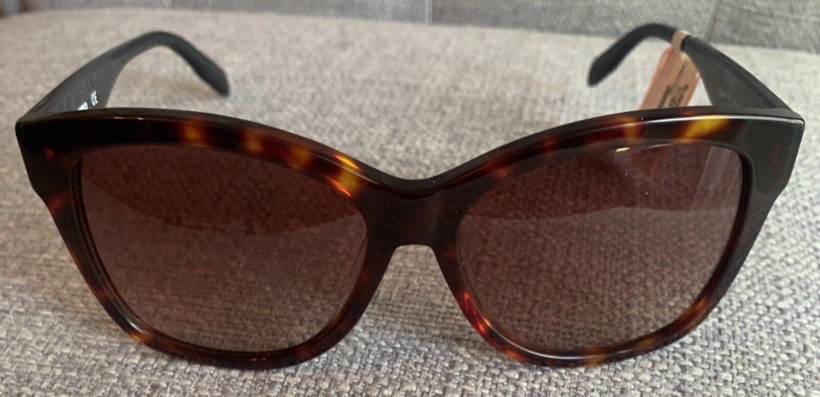 НОВЫЕ солнцезащитные очки С БИРКАМИ Karl Lagerfeld KL909s 013 21590₽