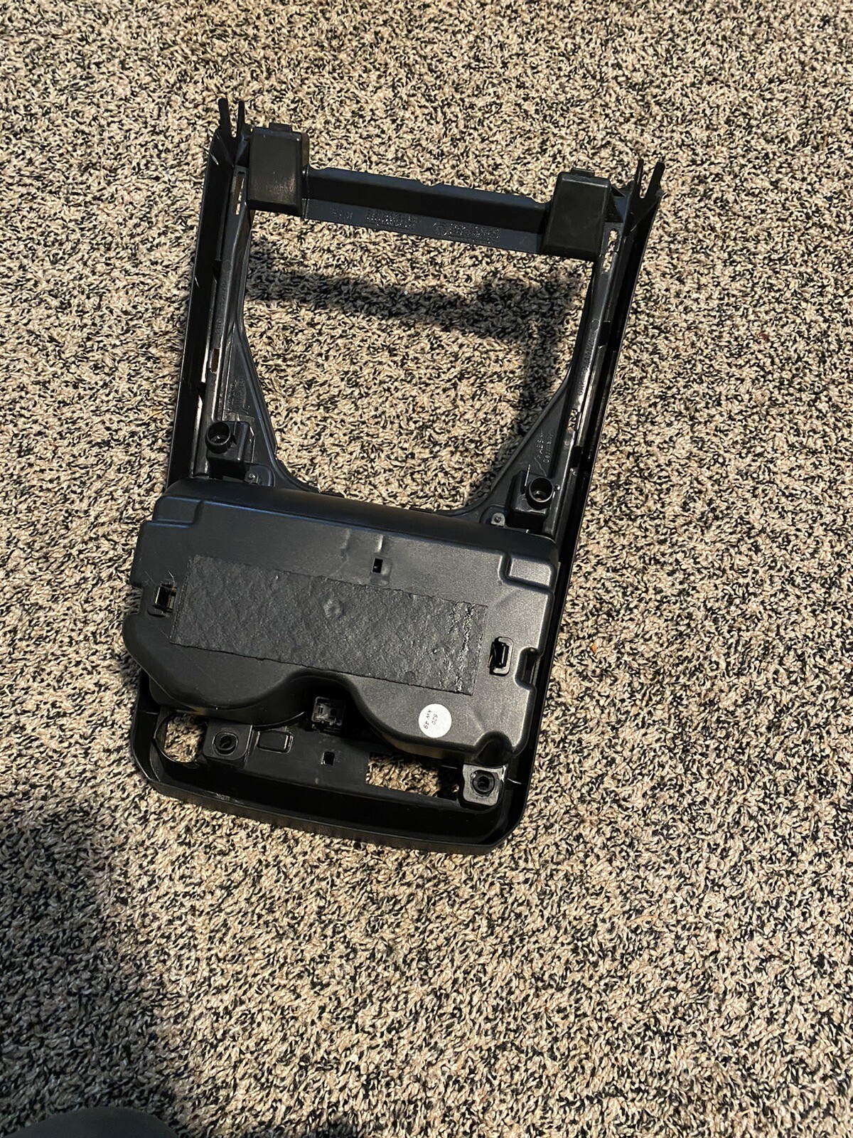 200313 Volvo XC90 Center Console Cup Holder Silver Trim eBay