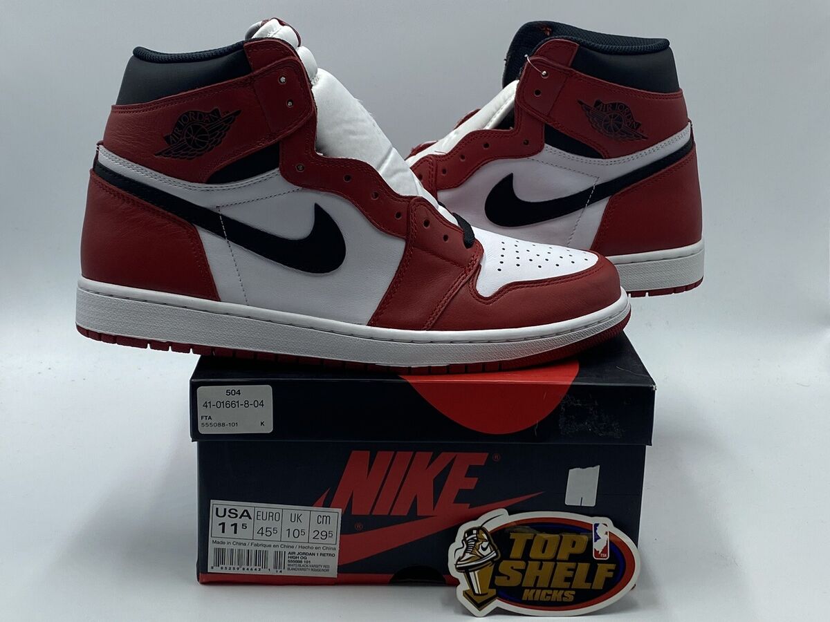 DS Nike Air Jordan 1 High Chicago 2015 Size 11.5 Authentic DS Nike Air Jordan 1 High Chicago 2015 Size 11.5 Authentic
