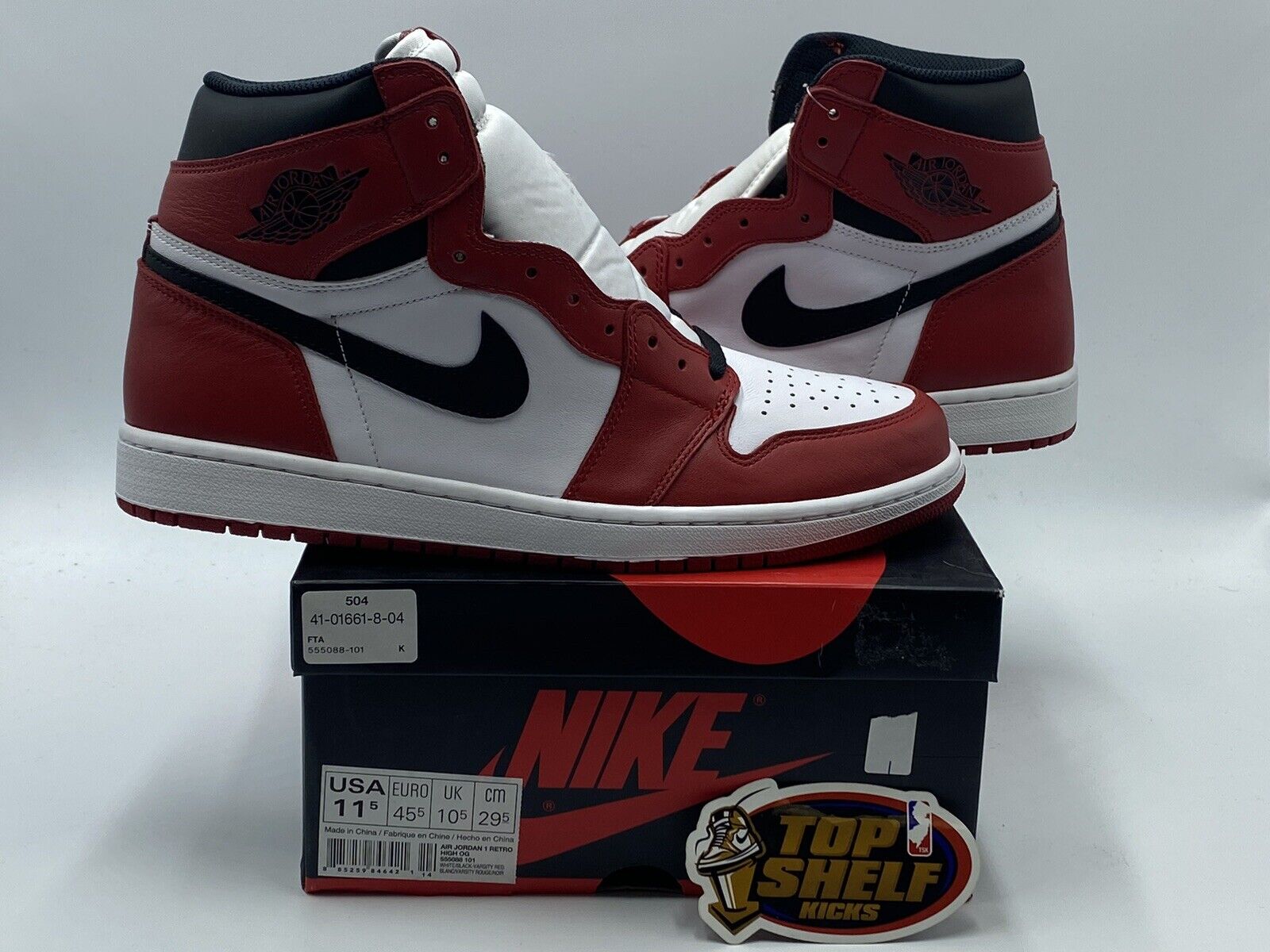 DS Nike Air Jordan 1 High Chicago 2015 Size 11.5 Authentic Vintage VTG Rare  OG