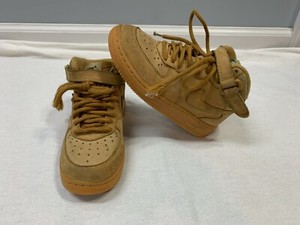force 1 mid wb