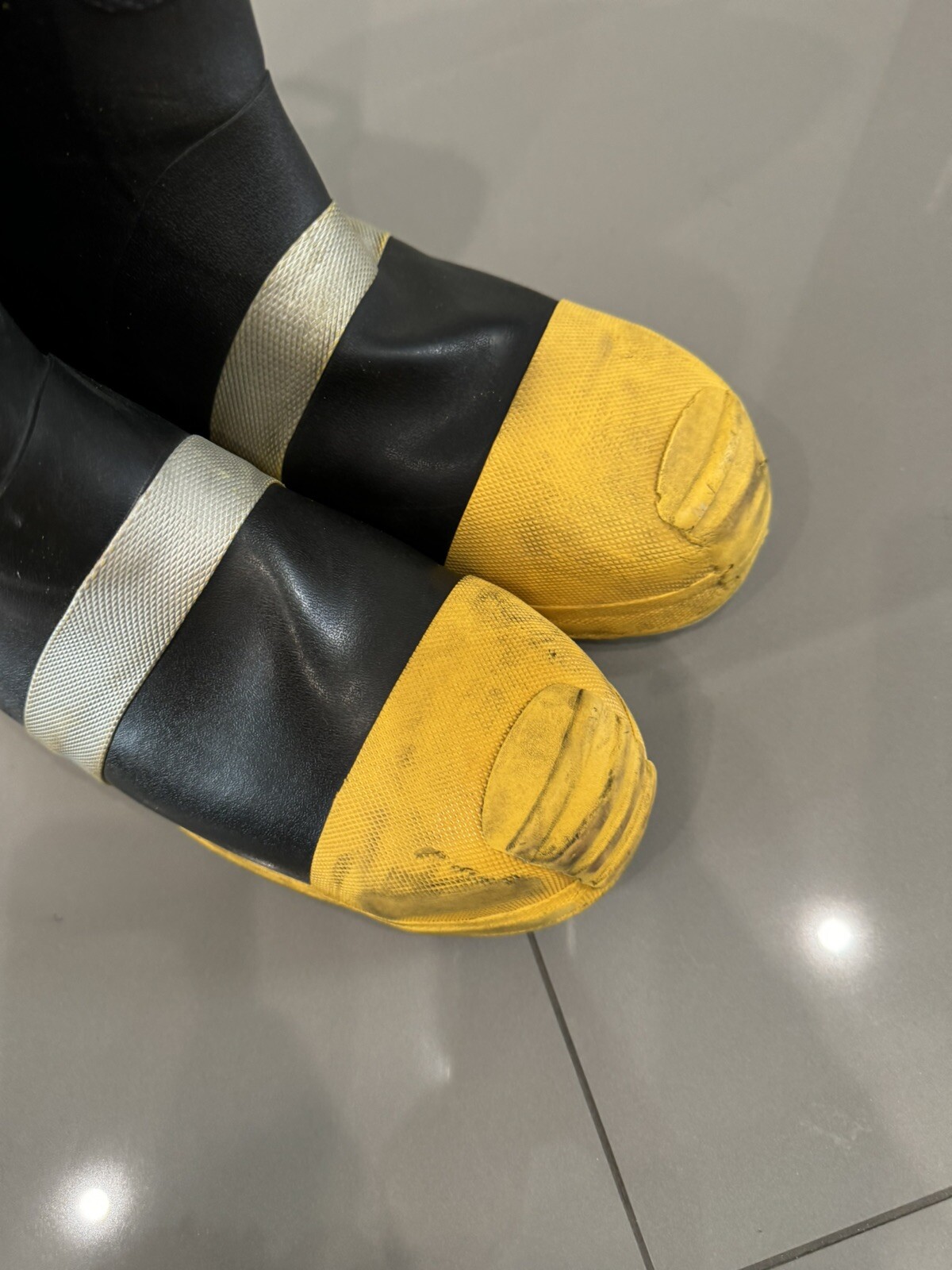 Thorogood Hellfire Structural Hazmat Fireman Boot… - image 3