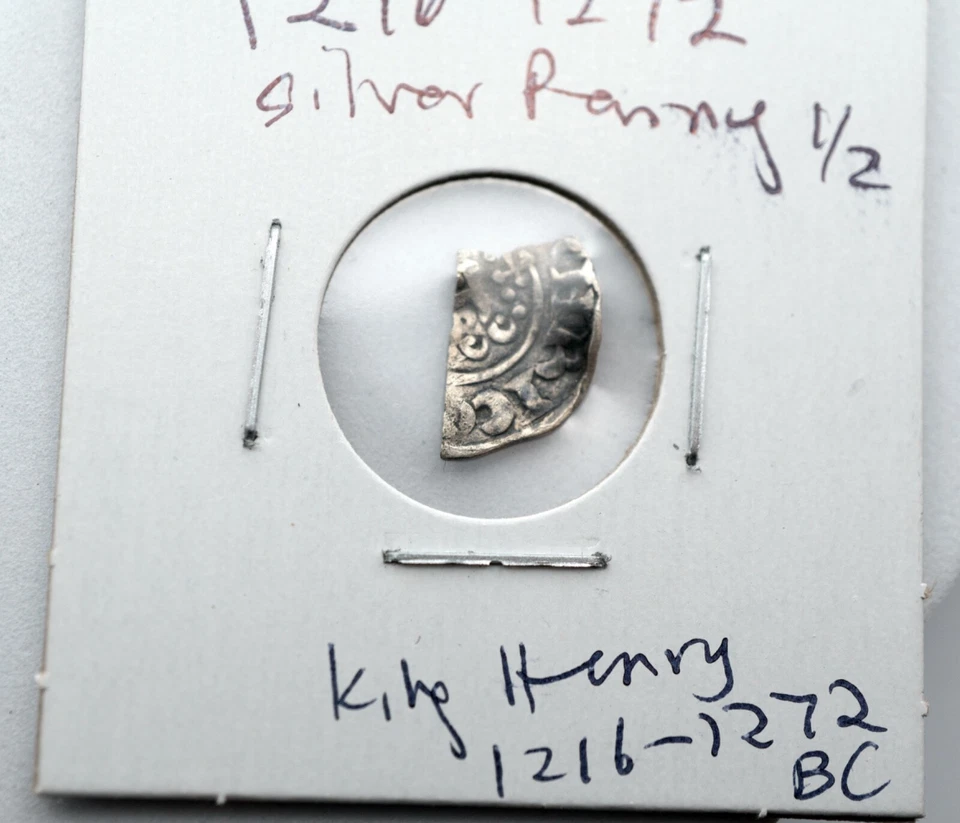England Henry III 1216-1272 Hi-Grade Long Cross Silver Half Penny - Cut for Trad - Image 3 of 4