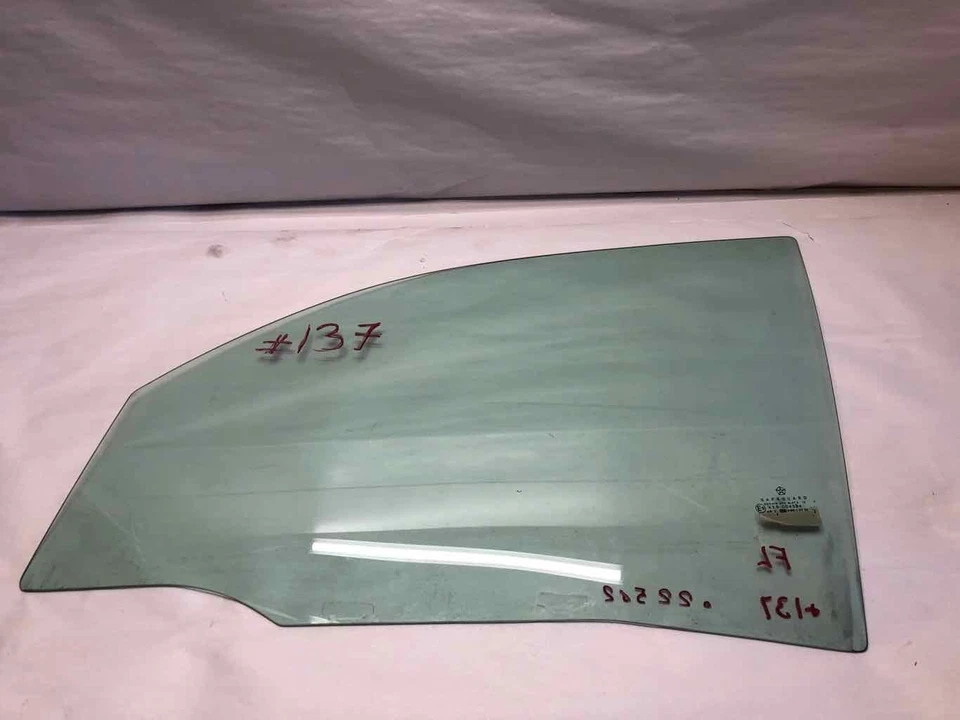 Mercedes Benz Clase C C320 2001-2004 puerta delantera ventana de vidrio lado izquierdo del conductor Foto 2 de 4