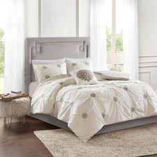 Madison Park Malia 4 Piece Embroidered Cotton Reversible Duvet Cover Set