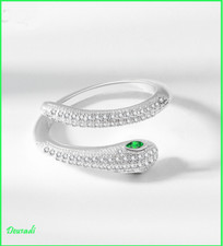 SNAKE SHAPE EYES RING WITH EMERALD AND WHITE CRYSTAL "RESIZABLE"