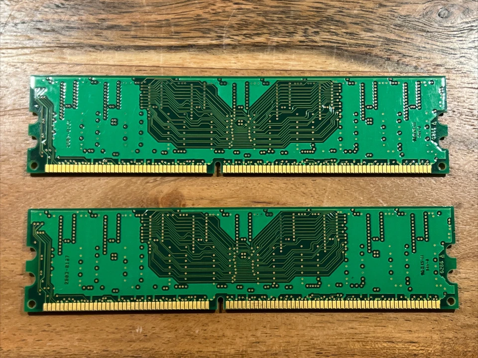 Micron 128MB DDR RAM 333 Memory PC2700U - Image 3 of 4