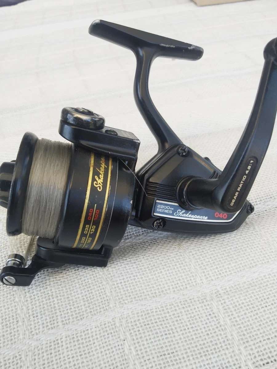 Preços baixos em Shakespeare Sigma em Molinetes de pesca Spinning