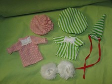 VINTAGE Strawberry Shortcake 1980's BERRY WEAR Pajamas  Slippers CLOTHING LOT