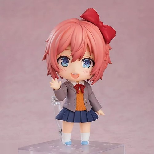 Club letterario Doki Doki! Sayori PVC Action Figure Statua Giocattoli Regalo con Accessorio - Foto 11 di 11