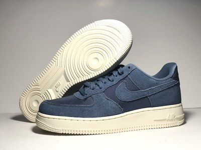 air force 1 thunderstorm