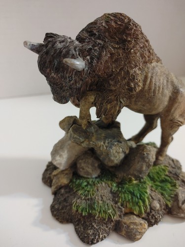 Herco Gift Professional Buffalo On Rocks Statue A1 - Picture 2 of 9