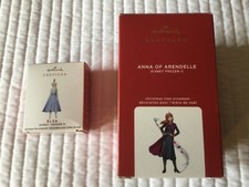 2020 Hallmark Disney FROZEN II ELSA  ANNA of Arendelle Ornaments LOT/2 NEW NWT