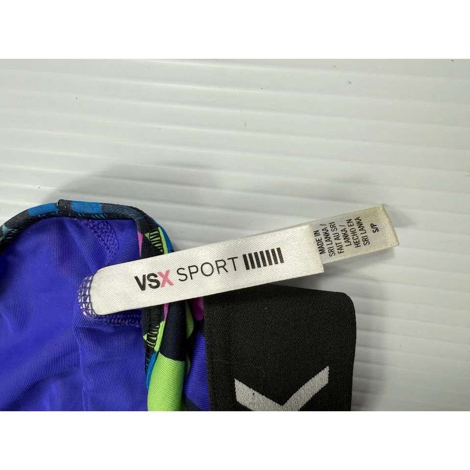 VSX 运动文胸几何图案赛车运动服上衣 S 码 — 第 4/4 张图片