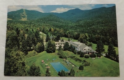 The Lodge At Smuggler's Notch, Mt. Mansfield In Stowe, Vermont. Postcard (V2)