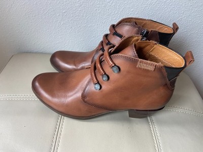 Pikolinos Leather Women's ankle boots. Size 37. EUC.