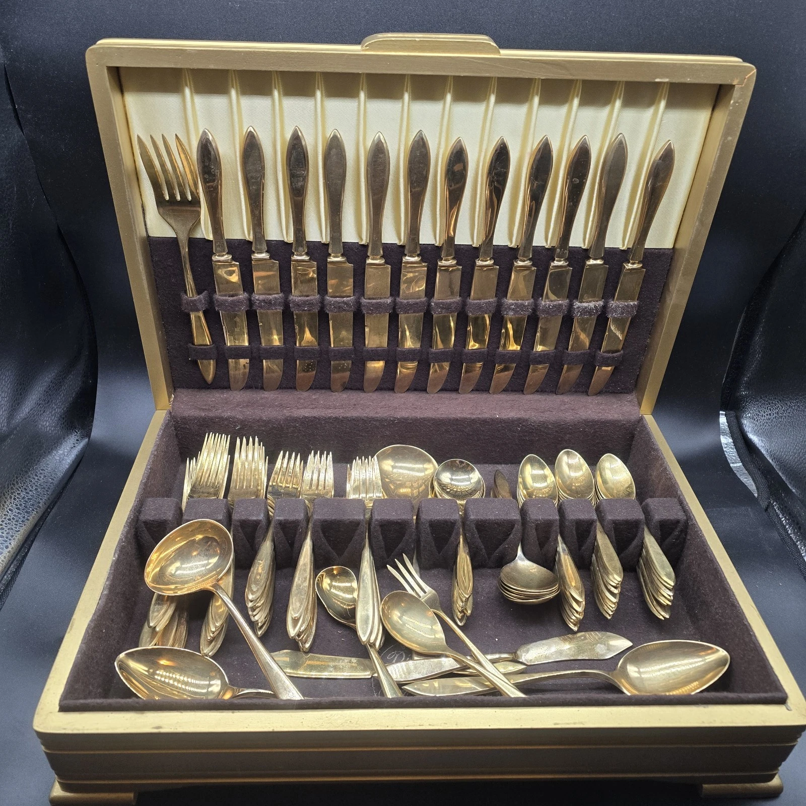 Dirilyte Regal Flatware Gold Dinnerware 93 Piece Vintage With Case Paperwork
