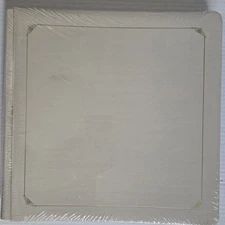 CREATIVE MEMORIES 12X12 Beige w/ Gold Trim Scrapbook w/Pages Older Version