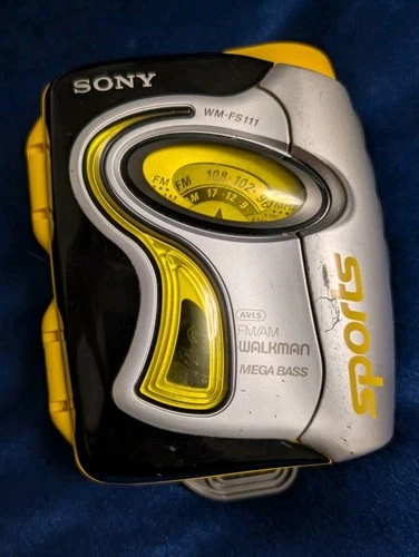 Vintage Sony WM-FS111 Sports Walkman AM/FM Works/  Cassette Does Not Work